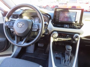 2022 Toyota RAV4 XLE FWD SUV