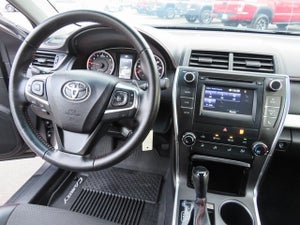 2016 Toyota CAMRY 4-DOOR SE SEDAN